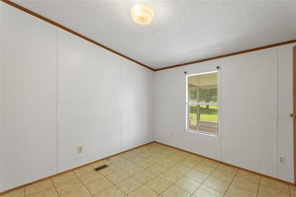 Activo con contrato: $230,000 (3 camas, 2 baños, 1152 Pies cuadrados)