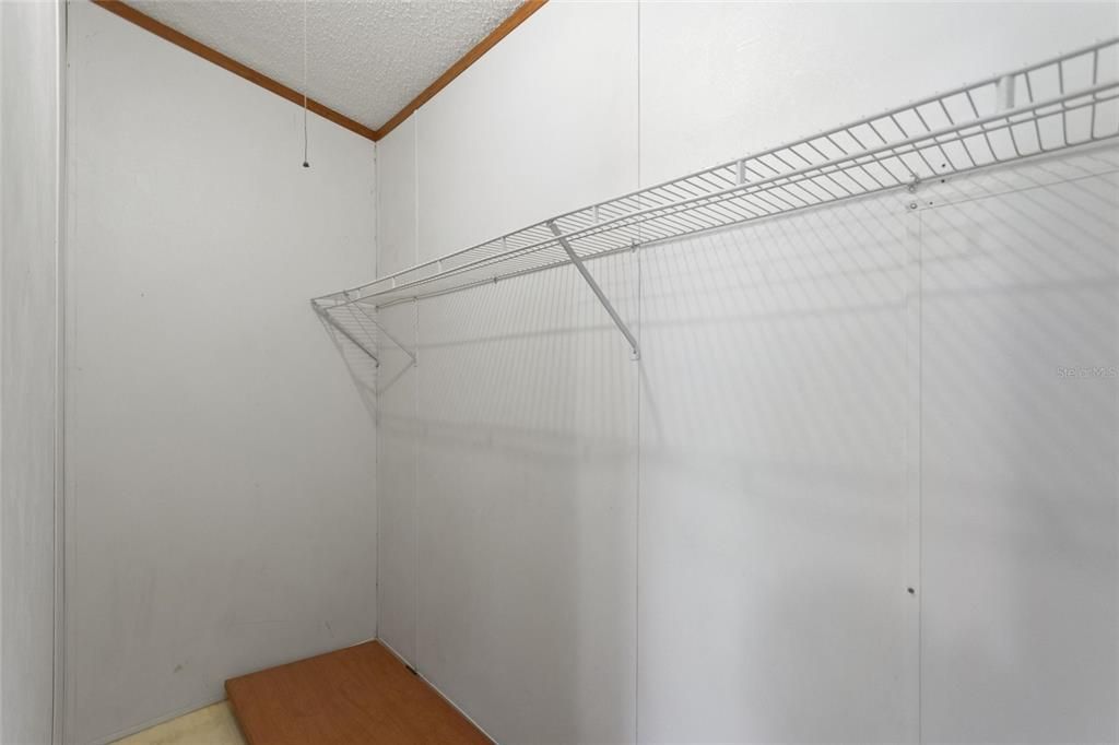 Activo con contrato: $230,000 (3 camas, 2 baños, 1152 Pies cuadrados)