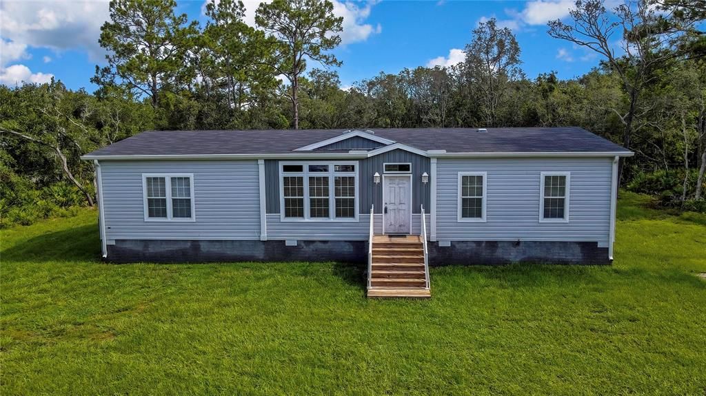 For Sale: $315,900 (3 beds, 2 baths, 1829 Square Feet)