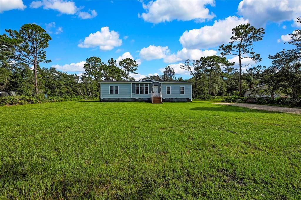 For Sale: $315,900 (3 beds, 2 baths, 1829 Square Feet)