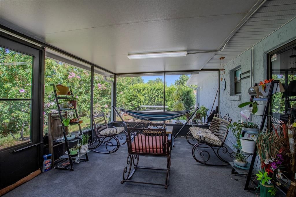 На продажу: $329,000 (3 спален, 2 ванн, 1412 Квадратных фут)