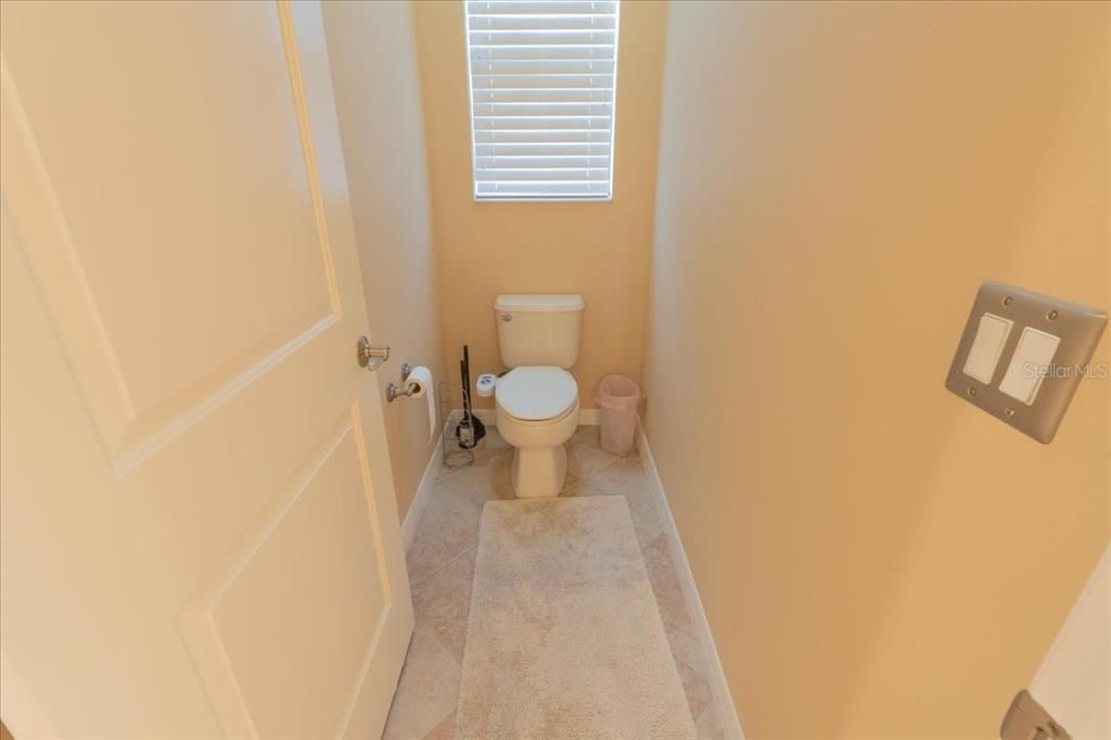 合同活跃: $540,000 (3 贝兹, 2 浴室, 2514 平方英尺)