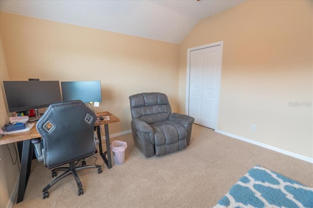 合同活跃: $540,000 (3 贝兹, 2 浴室, 2514 平方英尺)