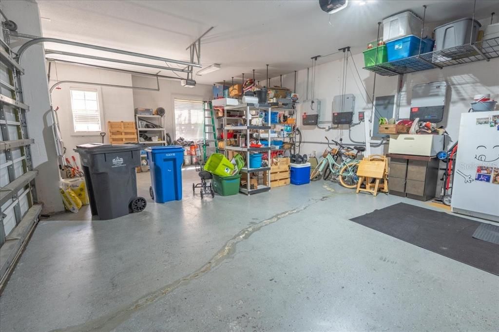 合同活跃: $540,000 (3 贝兹, 2 浴室, 2514 平方英尺)