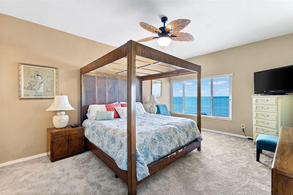 На продажу: $1,165,000 (2 спален, 2 ванн, 1795 Квадратных фут)