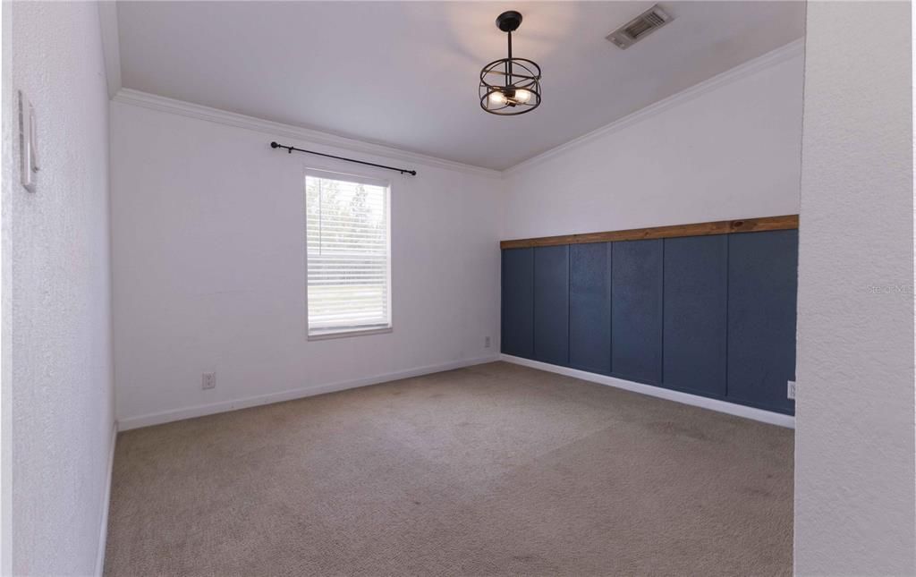 Active With Contract: $208,000 (3 beds, 2 baths, 1680 Square Feet)