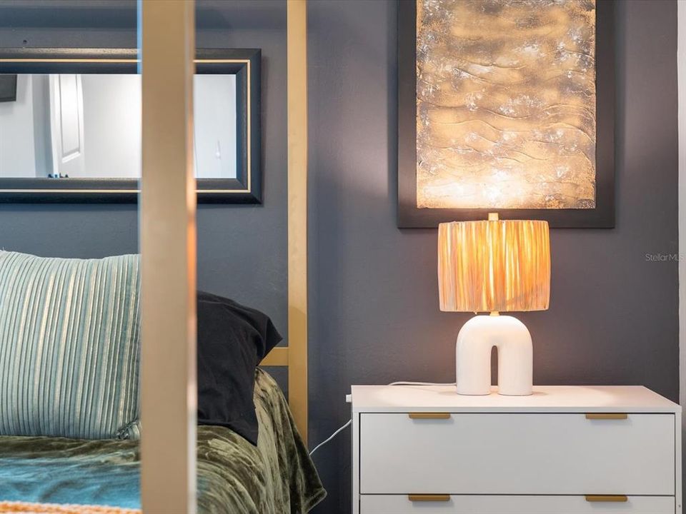 Activo con contrato: $399,999 (2 camas, 2 baños, 1442 Pies cuadrados)