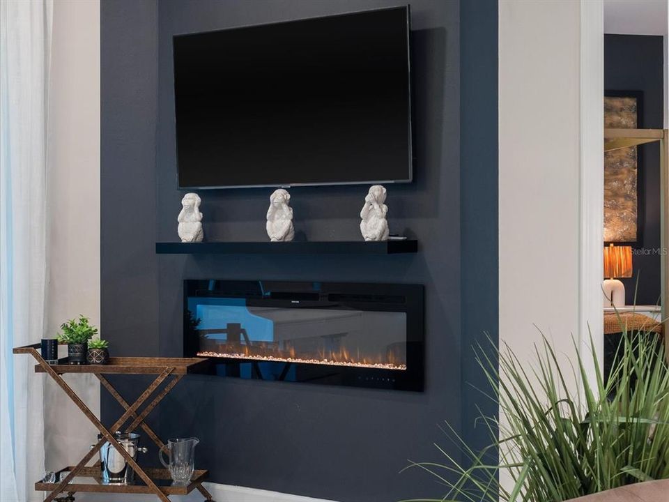 Activo con contrato: $399,999 (2 camas, 2 baños, 1442 Pies cuadrados)