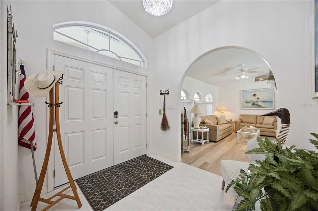 В аренду: $4,000 (3 спален, 2 ванн, 2108 Квадратных фут)