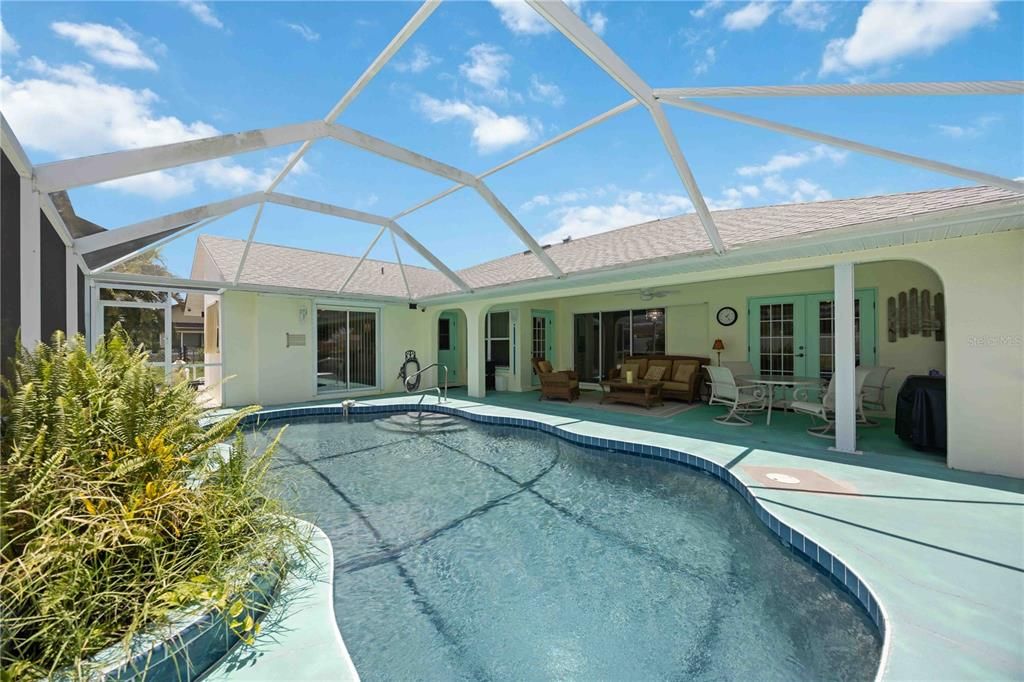 В аренду: $4,000 (3 спален, 2 ванн, 2108 Квадратных фут)