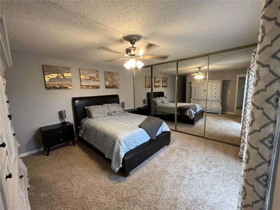 For Sale: $246,400 (3 beds, 2 baths, 1371 Square Feet)