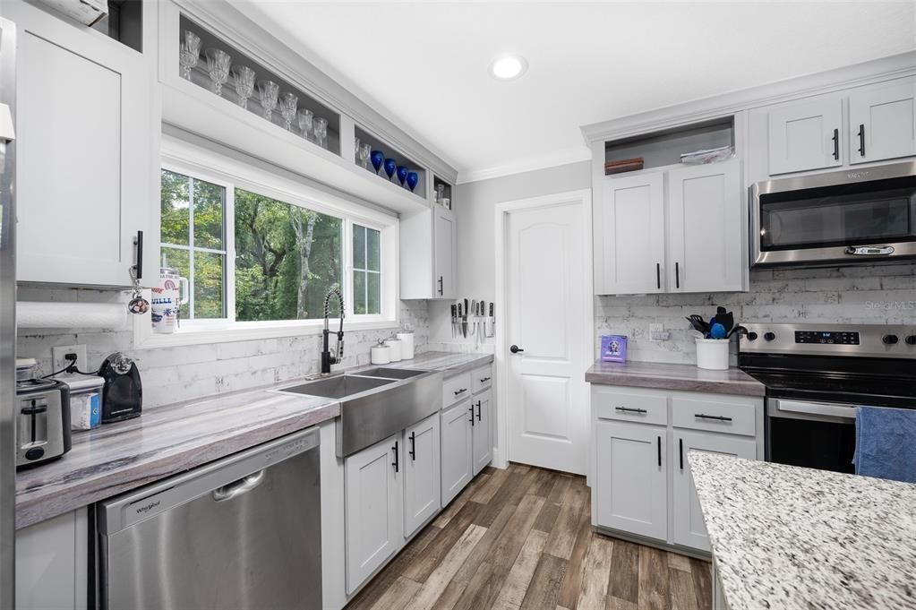 待售: $549,000 (3 贝兹, 2 浴室, 1456 平方英尺)