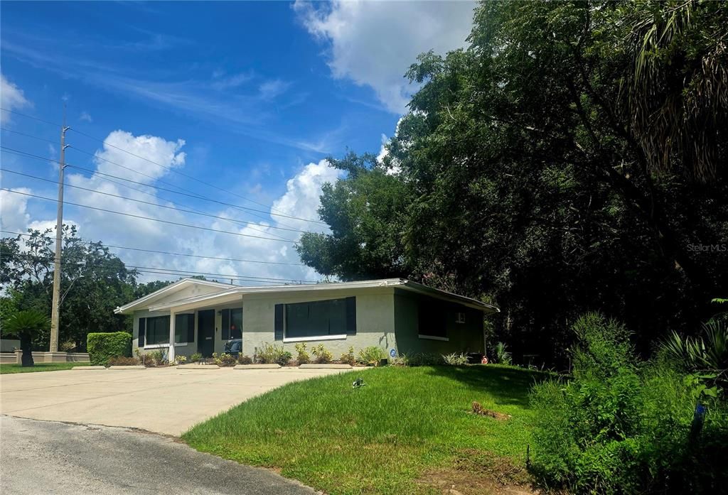 For Sale: $1,499,000 (0 beds, 0 baths, 1653 Square Feet)