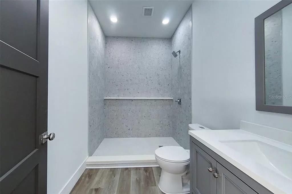 En Venta: $1,190,000 (5 camas, 4 baños, 4783 Pies cuadrados)