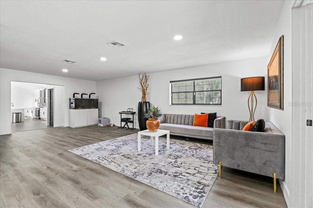 En Venta: $1,190,000 (5 camas, 4 baños, 4783 Pies cuadrados)