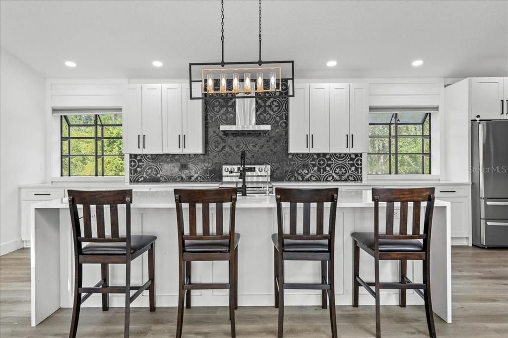 En Venta: $1,190,000 (5 camas, 4 baños, 4783 Pies cuadrados)