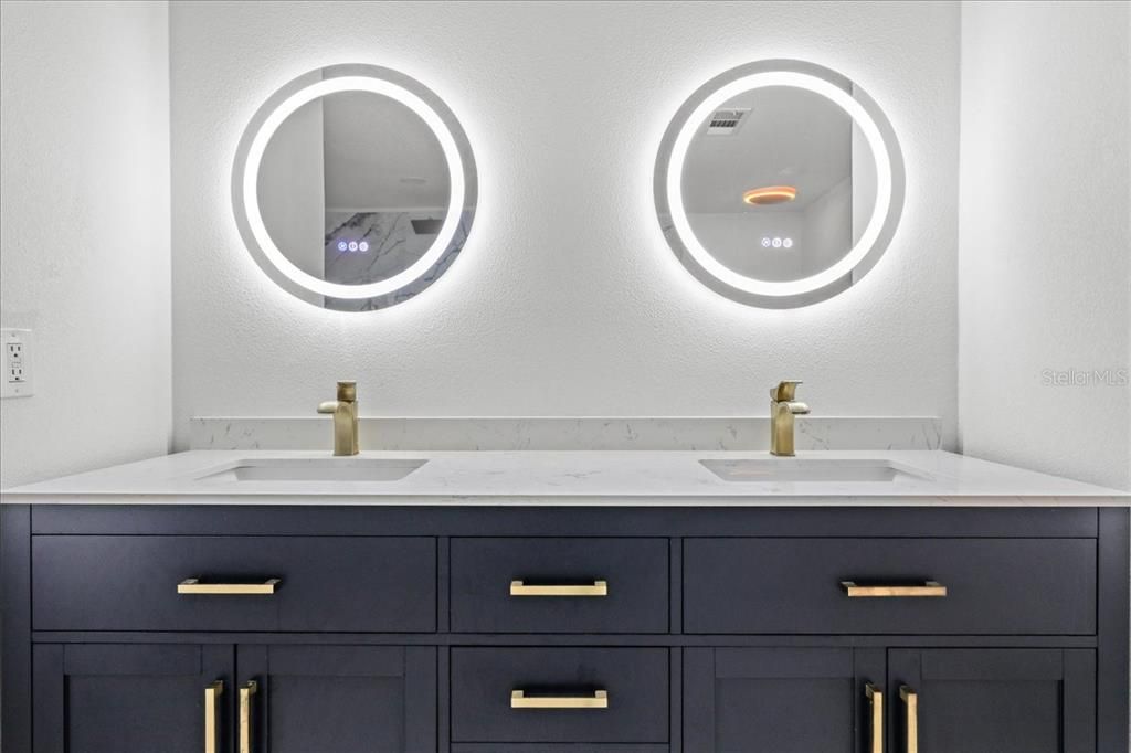 En Venta: $1,190,000 (5 camas, 4 baños, 4783 Pies cuadrados)