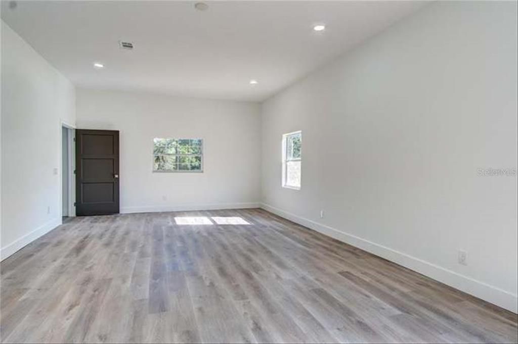 En Venta: $1,190,000 (5 camas, 4 baños, 4783 Pies cuadrados)