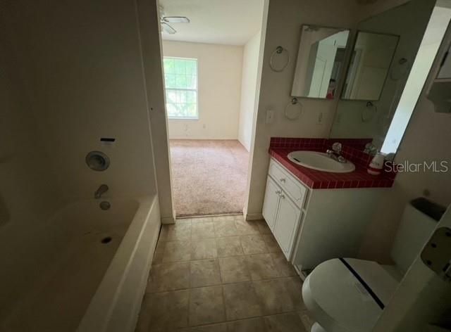 Activo con contrato: $159,000 (2 camas, 2 baños, 1180 Pies cuadrados)