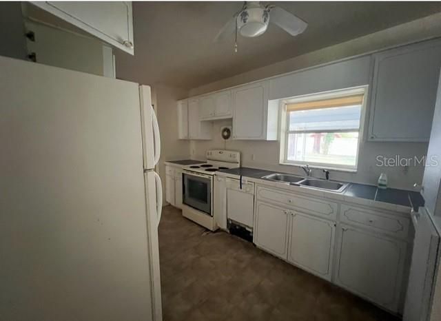 Activo con contrato: $159,000 (2 camas, 2 baños, 1180 Pies cuadrados)