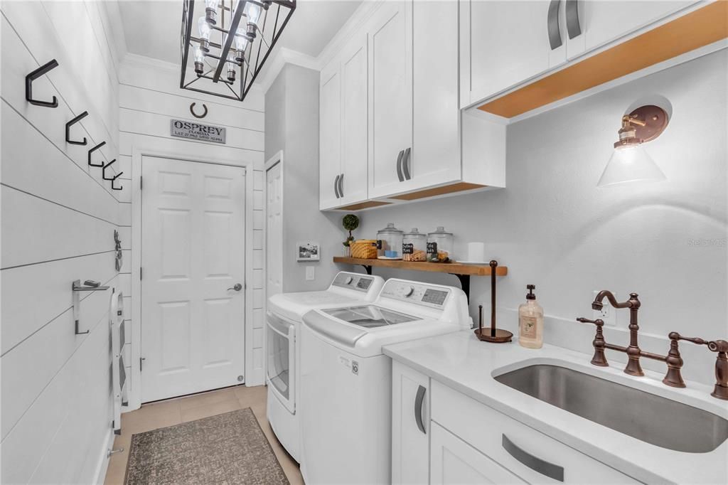 For Rent: $6,500 (3 beds, 3 baths, 2266 Square Feet)