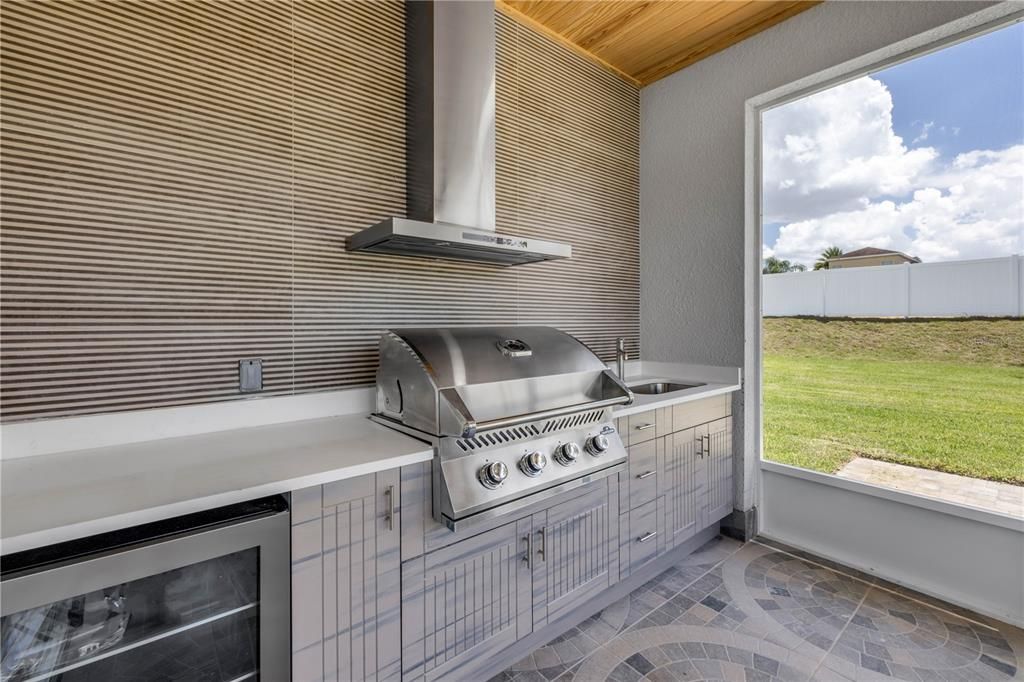 Под контрактом: $475,000 (3 спален, 2 ванн, 1900 Квадратных фут)