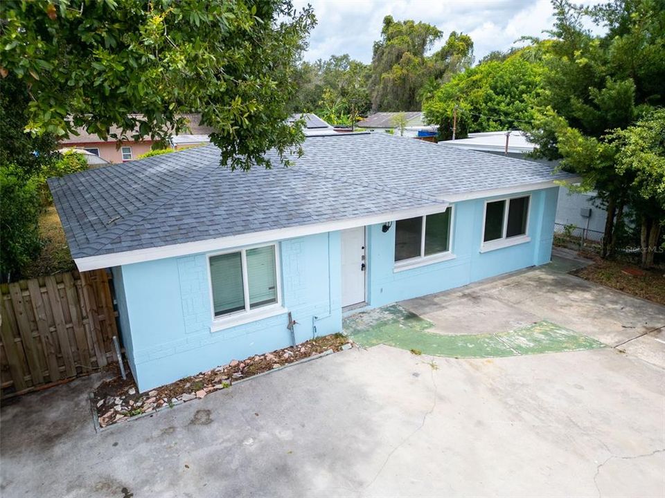 合同活跃: $249,500 (3 贝兹, 2 浴室, 1156 平方英尺)