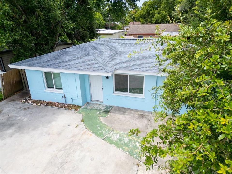 合同活跃: $249,500 (3 贝兹, 2 浴室, 1156 平方英尺)