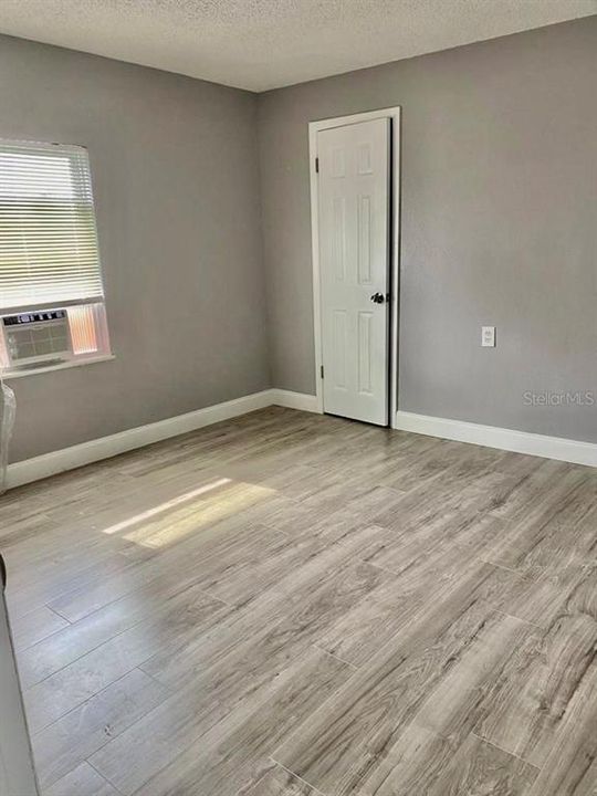 На продажу: $313,900 (4 спален, 0 ванн, 1488 Квадратных фут)