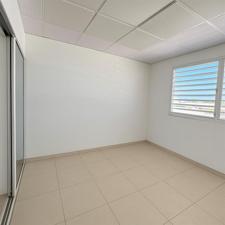 На продажу: $375,000 (0 спален, 0 ванн, 3500 Квадратных фут)