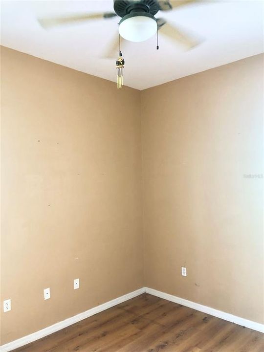 Active With Contract: $399,000 (3 beds, 3 baths, 2526 Square Feet)