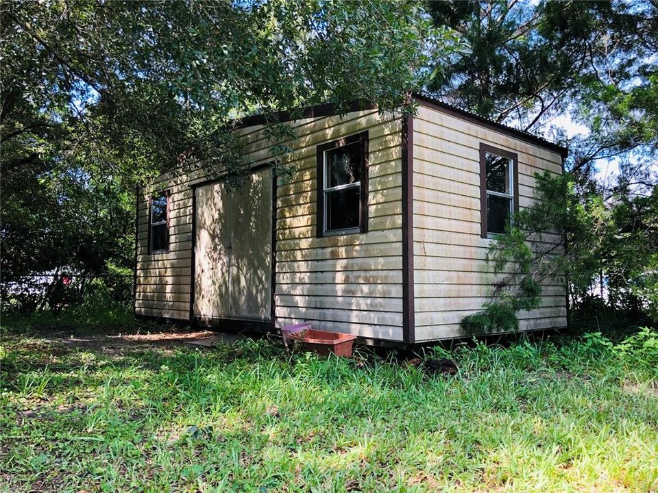 Active With Contract: $399,000 (3 beds, 3 baths, 2526 Square Feet)