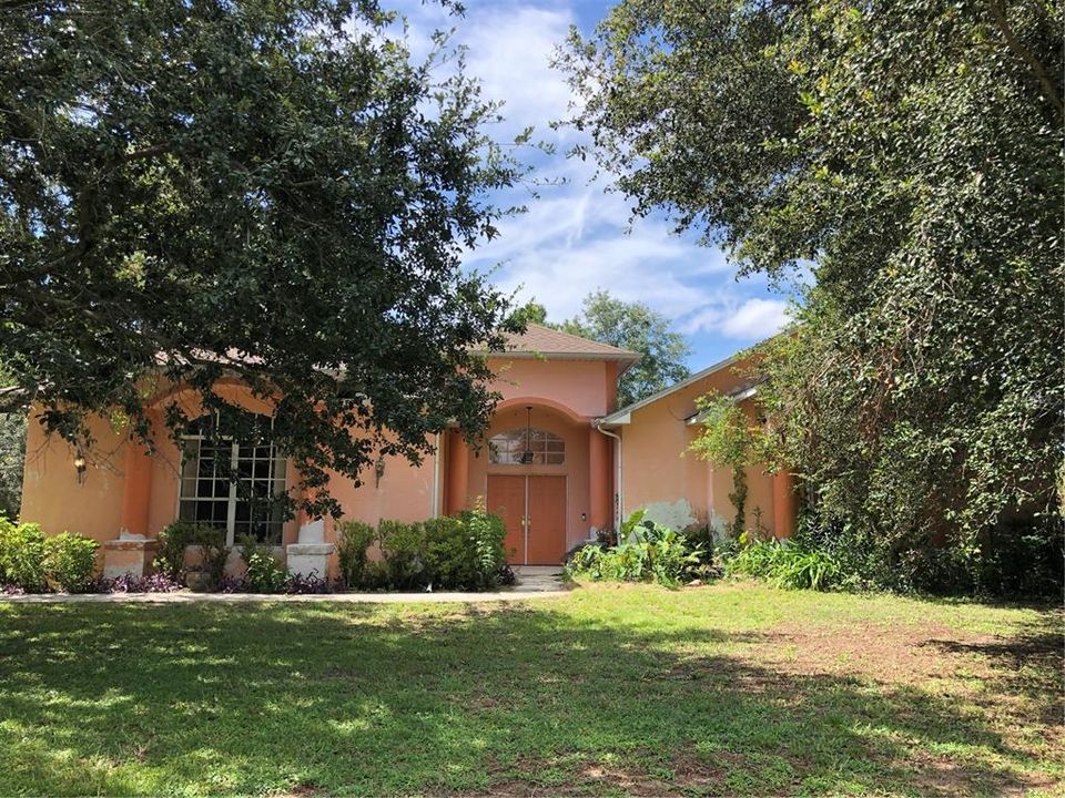 Active With Contract: $399,000 (3 beds, 3 baths, 2526 Square Feet)