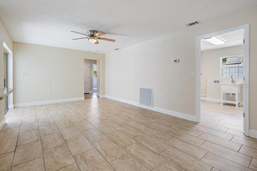 For Sale: $470,000 (4 beds, 2 baths, 2581 Square Feet)