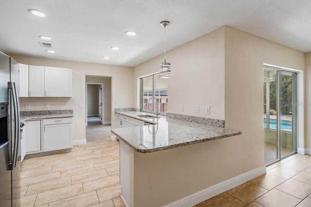 For Sale: $470,000 (4 beds, 2 baths, 2581 Square Feet)