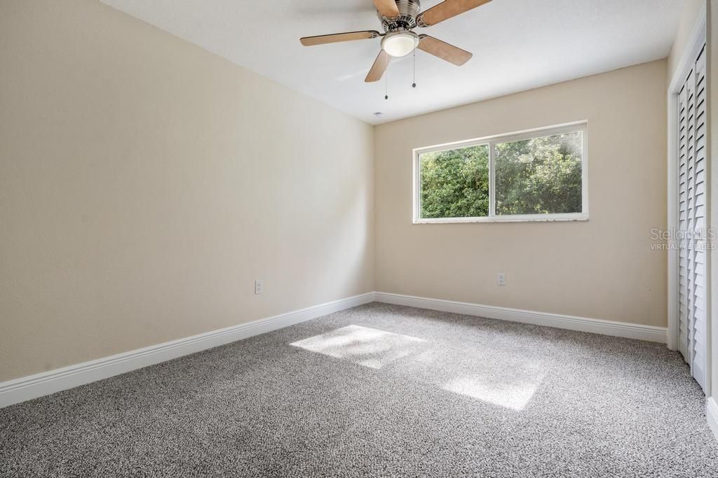 For Sale: $470,000 (4 beds, 2 baths, 2581 Square Feet)