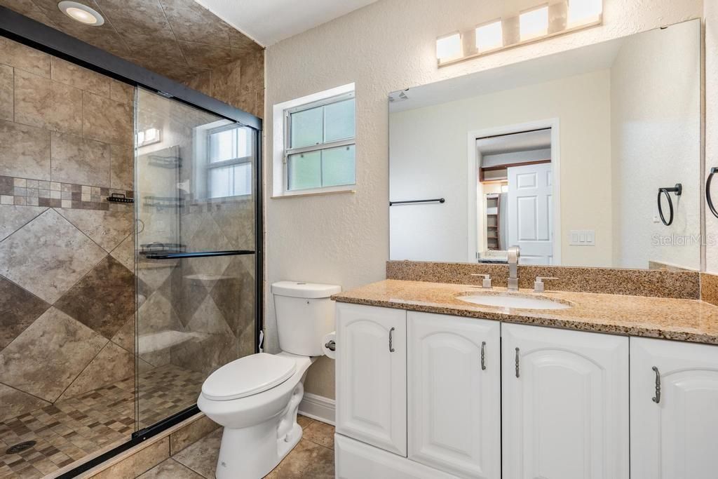 For Sale: $470,000 (4 beds, 2 baths, 2581 Square Feet)