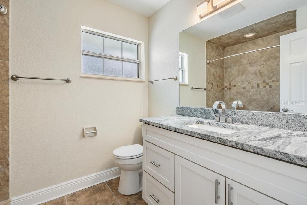 For Sale: $470,000 (4 beds, 2 baths, 2581 Square Feet)