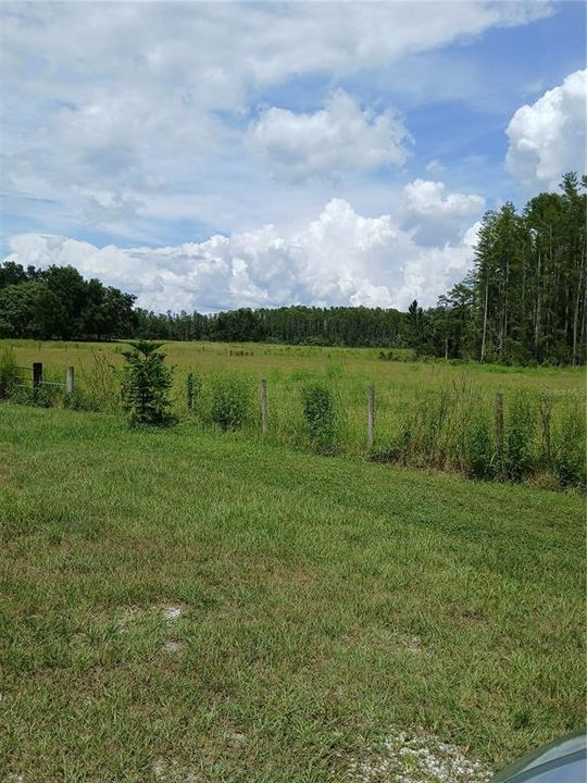 合同活跃: $599,000 (3 贝兹, 2 浴室, 2188 平方英尺)