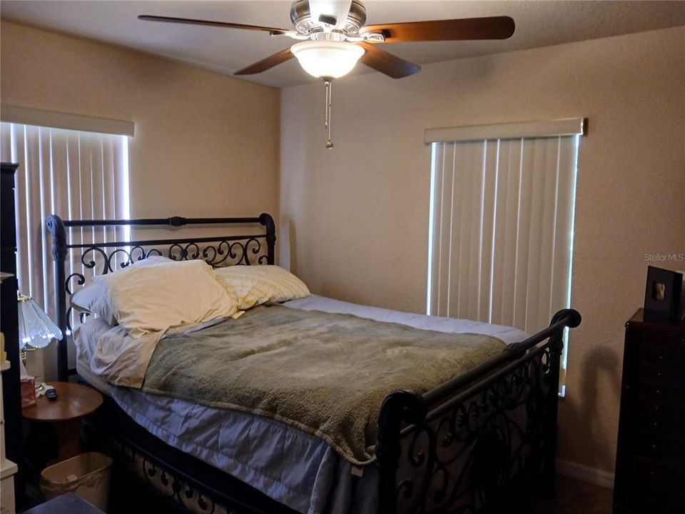 合同活跃: $599,000 (3 贝兹, 2 浴室, 2188 平方英尺)