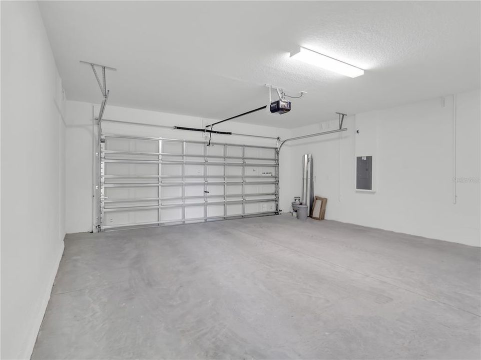 En Renta: $2,449 (4 camas, 2 baños, 1870 Pies cuadrados)