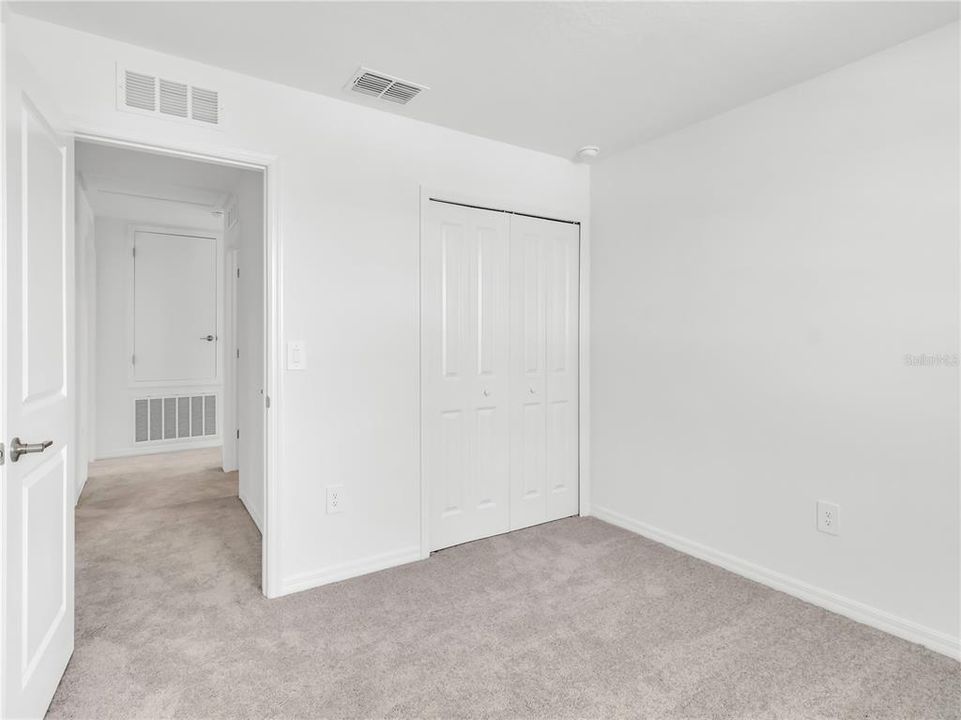 En Renta: $2,449 (4 camas, 2 baños, 1870 Pies cuadrados)