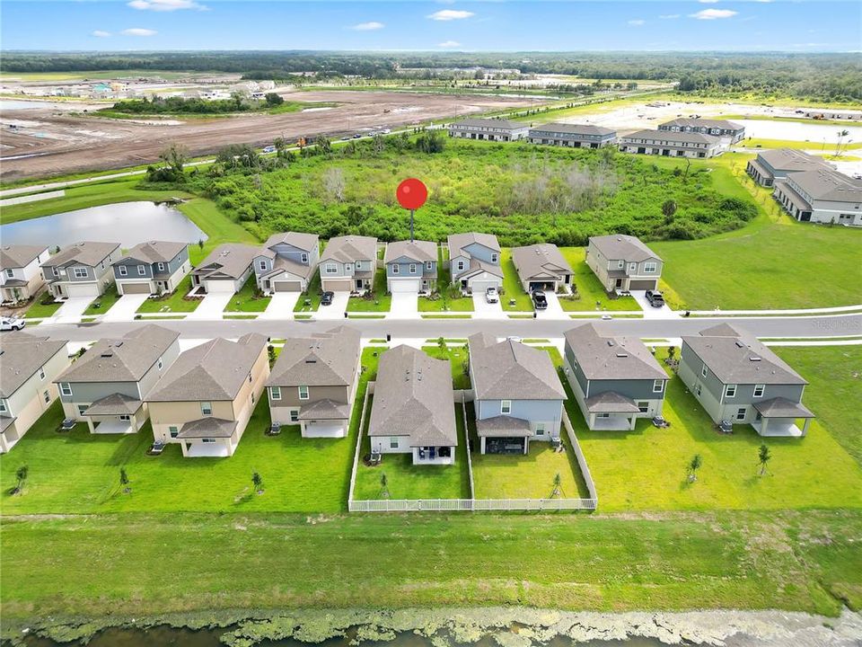 En Renta: $2,449 (4 camas, 2 baños, 1870 Pies cuadrados)