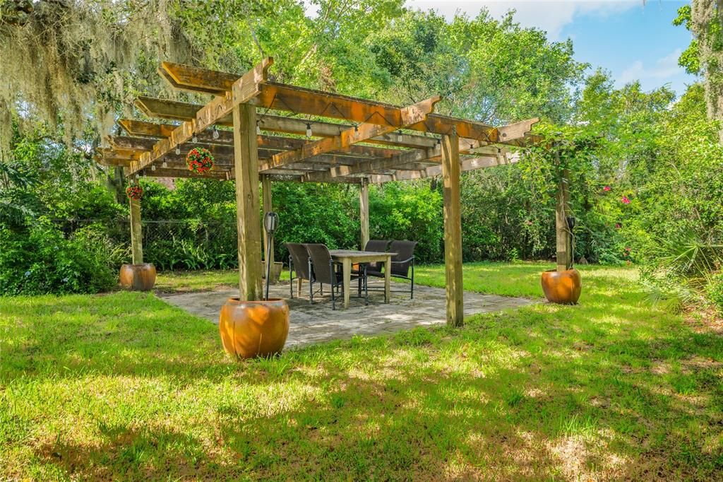 Active With Contract: $649,000 (4 beds, 2 baths, 2331 Square Feet)