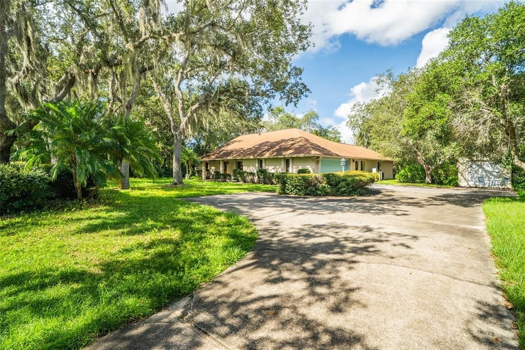 Active With Contract: $649,000 (4 beds, 2 baths, 2331 Square Feet)