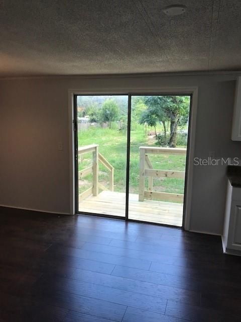 For Sale: $199,950 (4 beds, 2 baths, 1344 Square Feet)