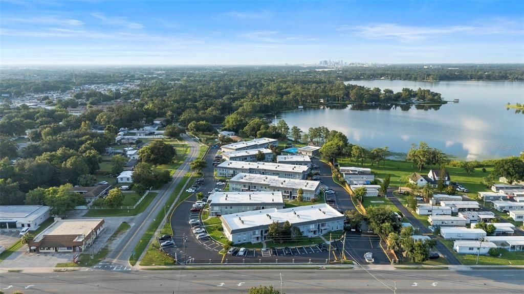 For Sale: $129,990 (2 beds, 2 baths, 895 Square Feet)