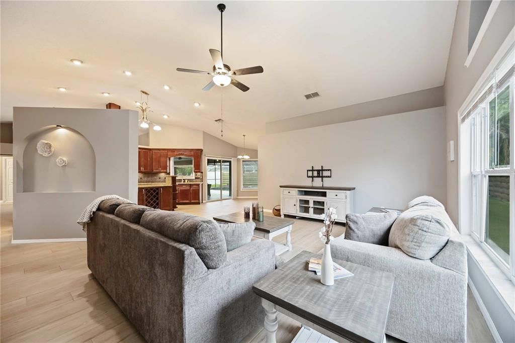 For Sale: $570,000 (3 beds, 2 baths, 2320 Square Feet)