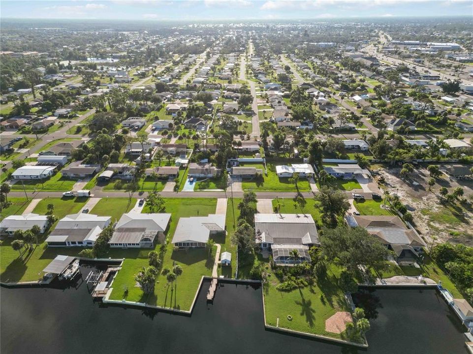 合同活跃: $161,000 (3 贝兹, 2 浴室, 1456 平方英尺)