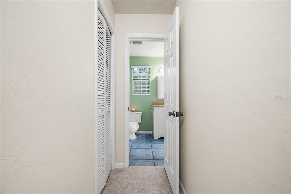 待售: $199,000 (3 贝兹, 1 浴室, 1382 平方英尺)